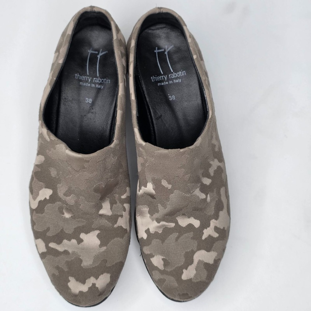 Thierry Rabotin Dream Women's Wedge Shoes Size 8 EU 38 Camo Fabric Slip On Italy - Picture 3 of 16